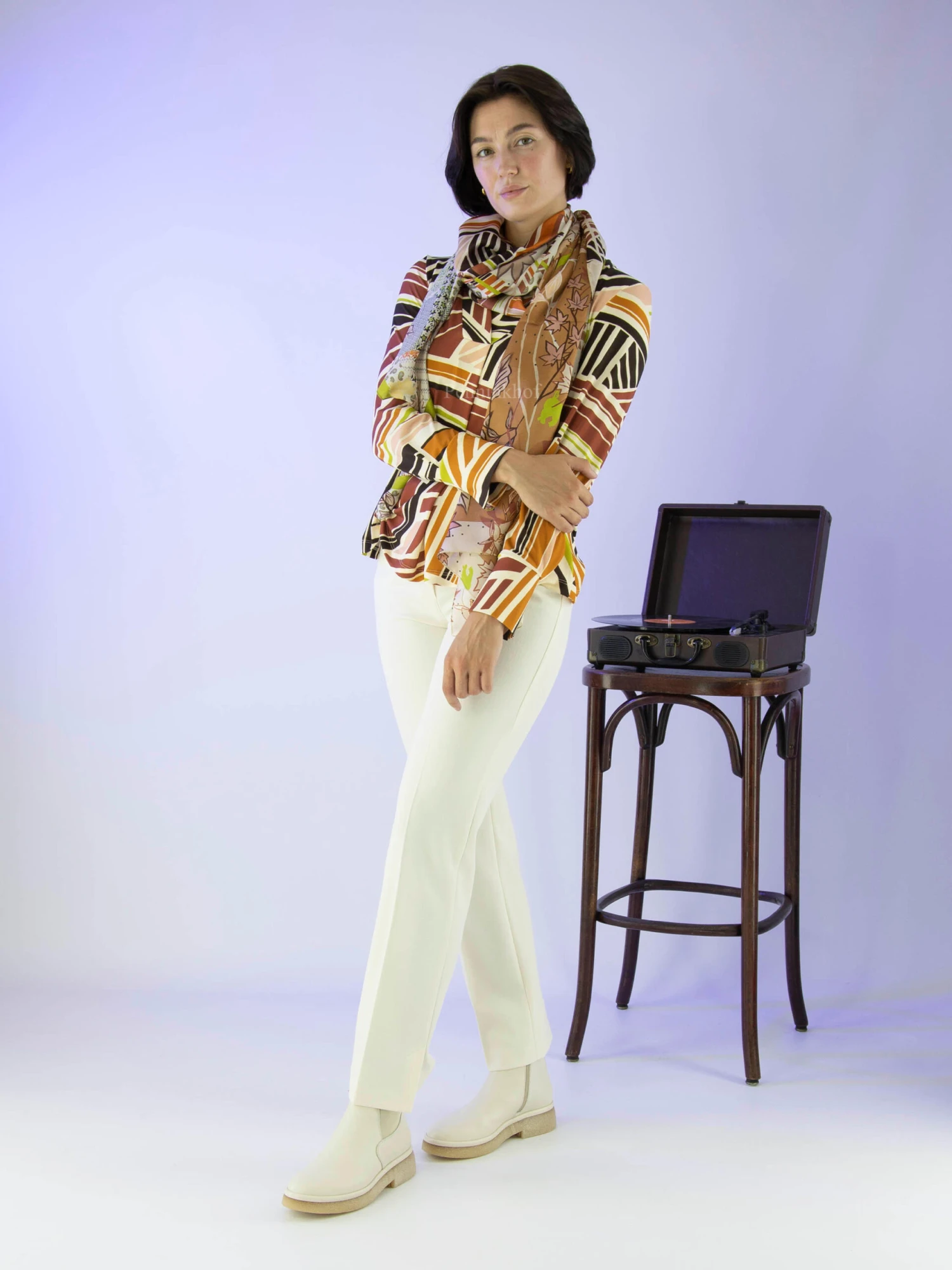 Marc Cain VC 81.42 W09 Pantalons Roomwit 7 Marc Cain VC 81.42 W09 Pantalons Roomwit - Afbeelding 7