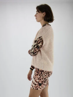 Marc Cain VS 42.01 M18 Tops Beige 11 Marc Cain VS 42.01 M18 Tops Beige -Kleding Speciaal Winkel 134000063 3