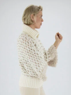 Marc Cain VC 14.03 M47 Cape Roomwit -Kleding Speciaal Winkel 142000026 5