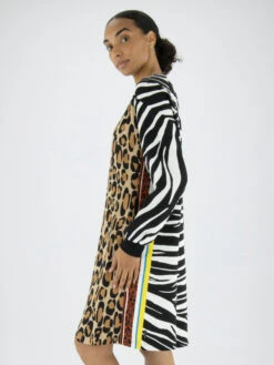 Marc Cain VS 21.10 W04 Jurken Bruin -Kleding Speciaal Winkel 160100692 3