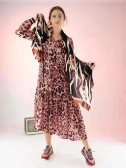 Marc Cain VS 21.04 W02 Jurken Rood -Kleding Speciaal Winkel 160100694 6