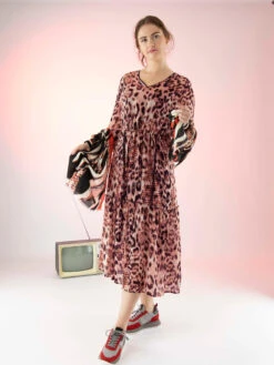 Marc Cain VS 21.04 W02 Jurken Rood -Kleding Speciaal Winkel 160100694 7