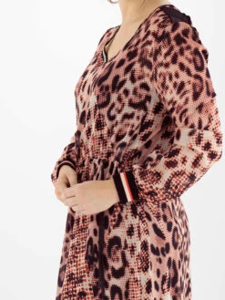 Marc Cain VS 21.04 W02 Jurken Rood -Kleding Speciaal Winkel 160100694 9