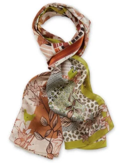 Marc Cain VC B4.15 Z20 Shawls Groen