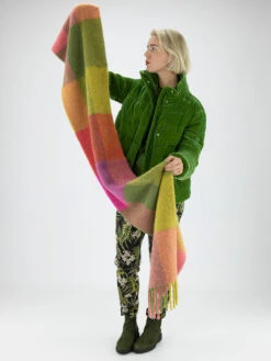 Marc Cain VC B4.13 Z46 Shawls Roze -Kleding Speciaal Winkel 301000900 3